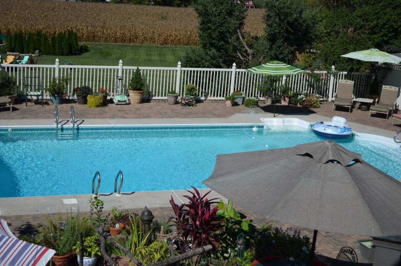 Annville Inn Bed & Breakfast Екстериор снимка